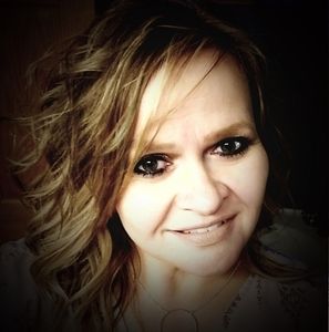 Meet your Posher, Jolene